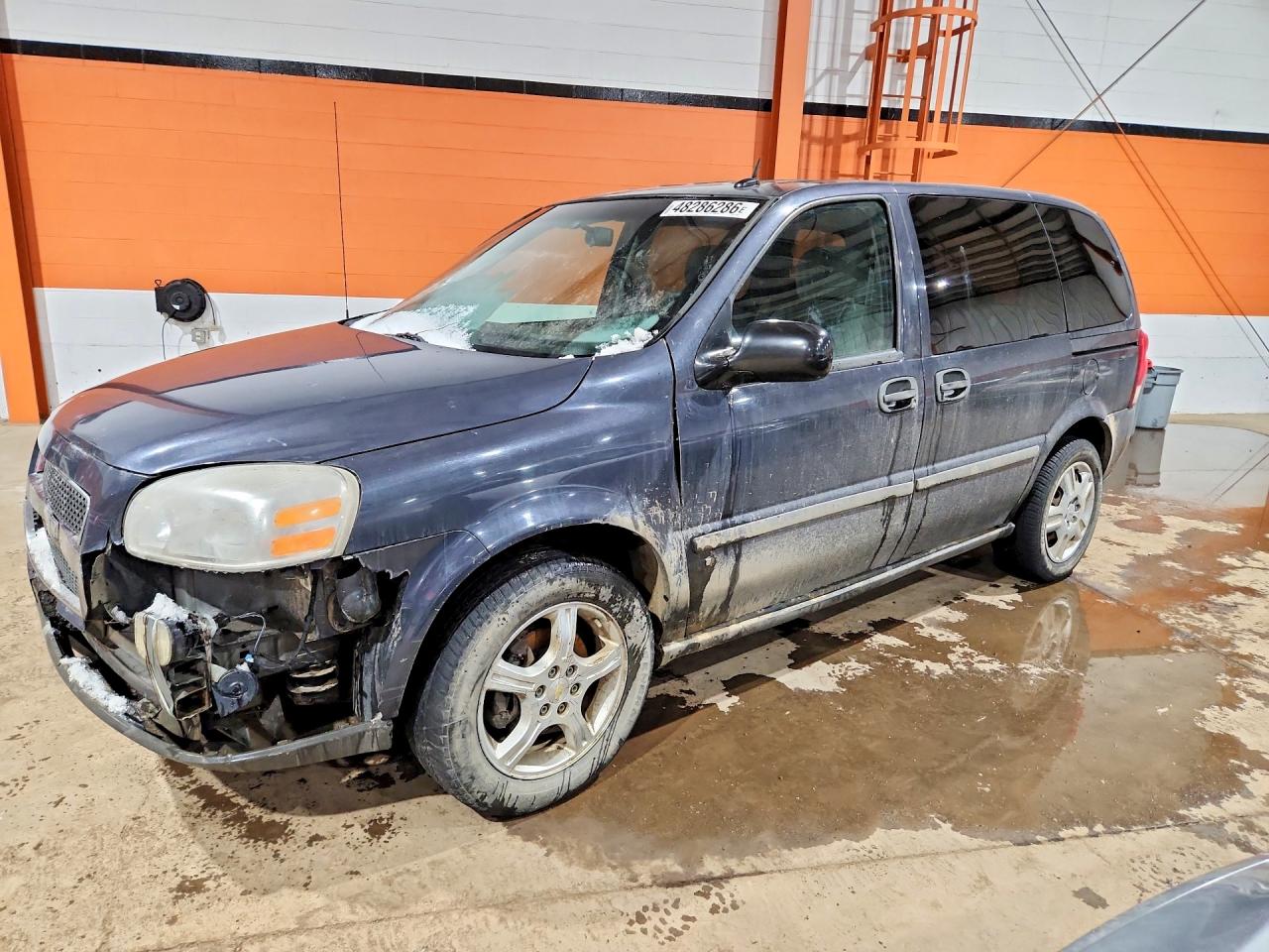 2009 Chevrolet Uplander LS, VIN 1GNDU23139D126212 — Front end