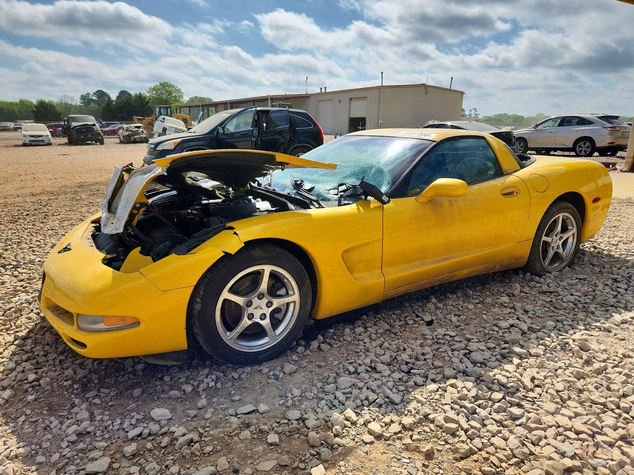 2002 Chevrolet Corvette, VIN 1G1YY22G025102060 — Front end