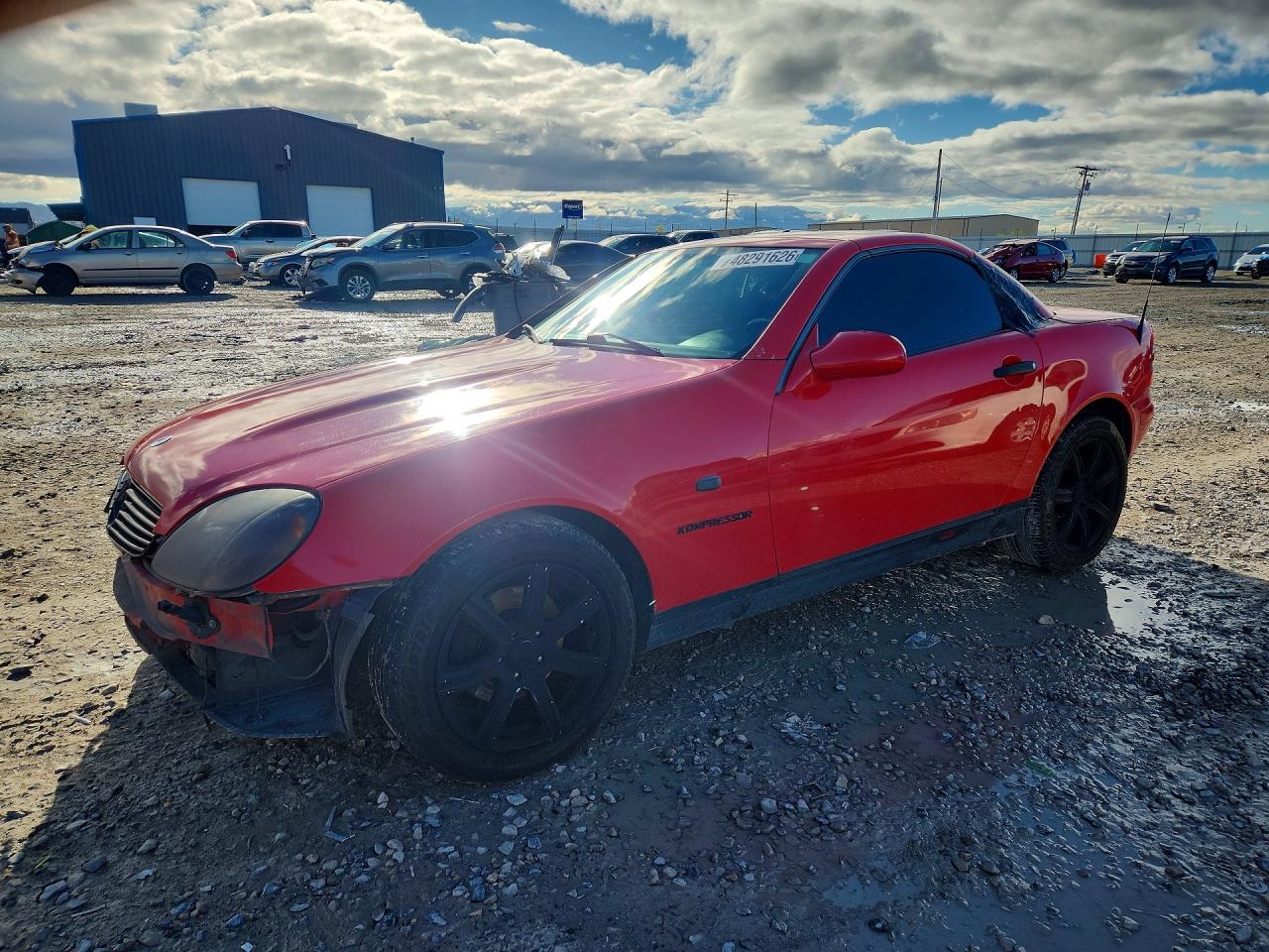 2000 Mercedes-Benz SLK 230 Kompressor, VIN WDBKK47F2YF150798 — Front end