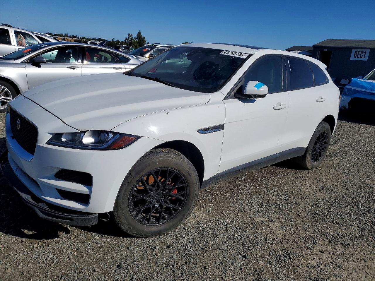 2017 Jaguar F-Pace 35t, VIN SADCS2BV8HA490208 — Minor dents and scratches