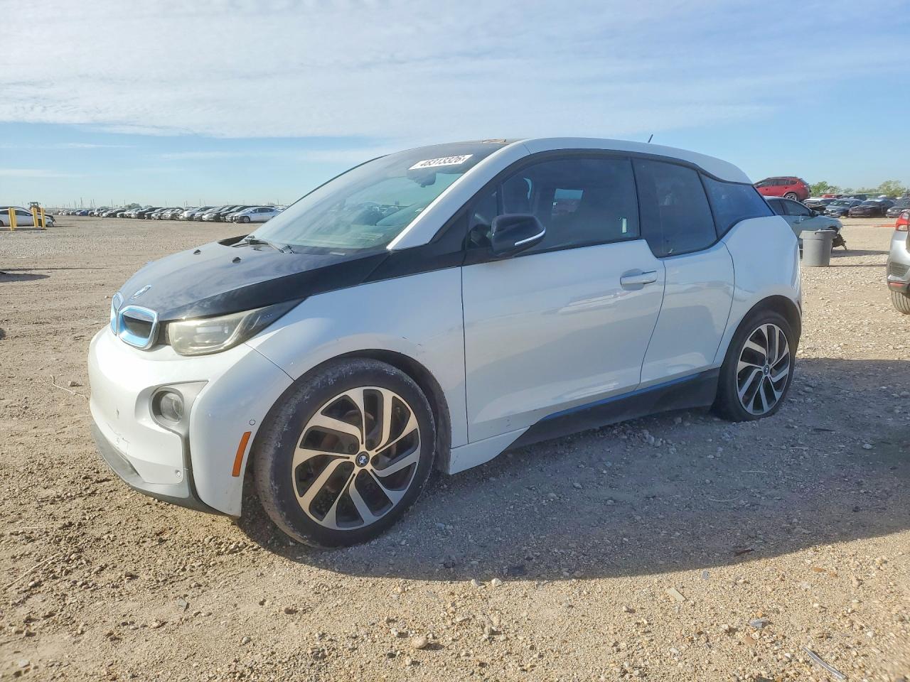 2017 BMW i3, VIN WBY1Z6C59HV548127 — Мелкие вмятины и царапины