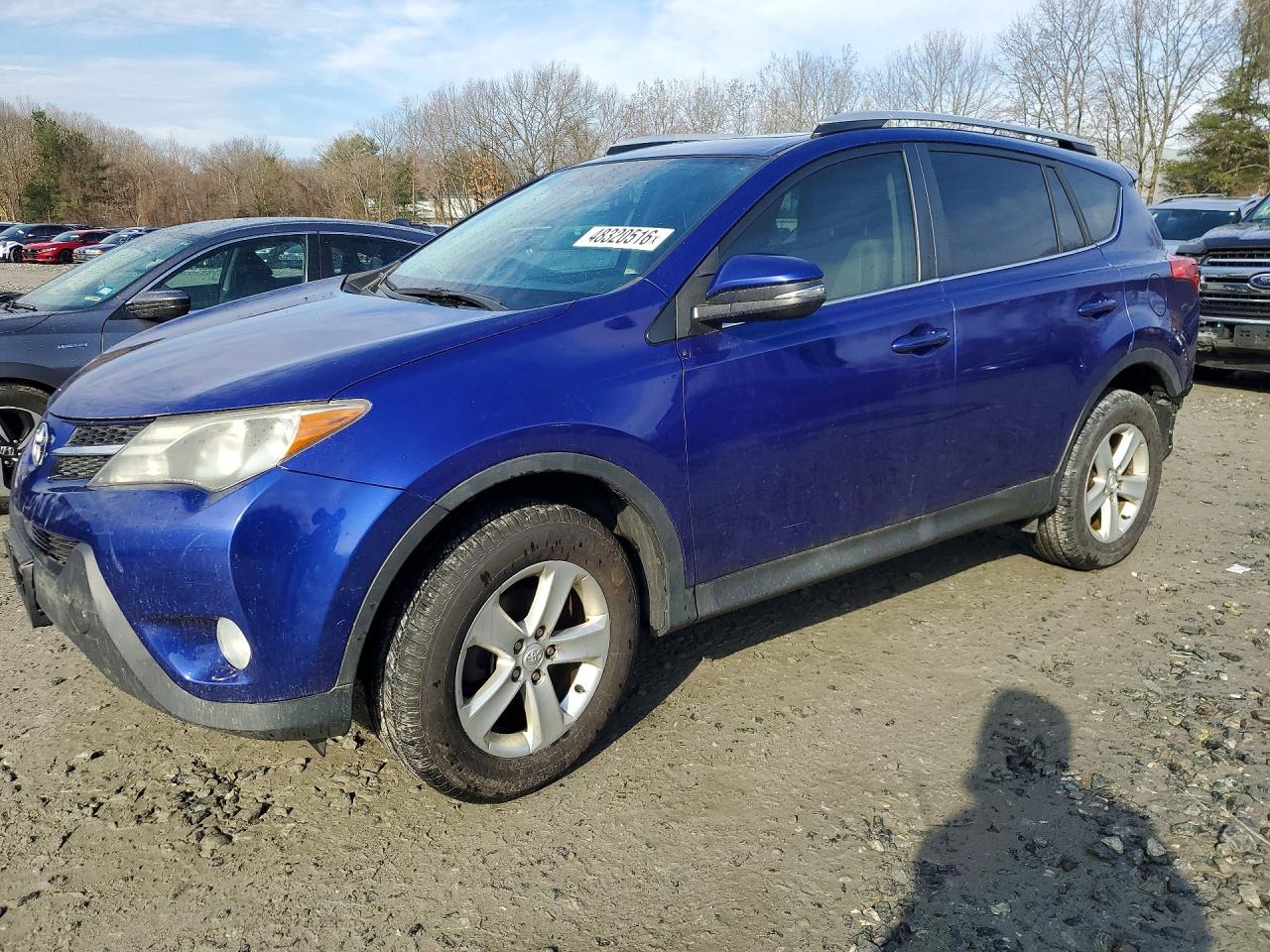 2014 Toyota RAV4 XLE, VIN 2T3RFREV9EW144258 — Rear end