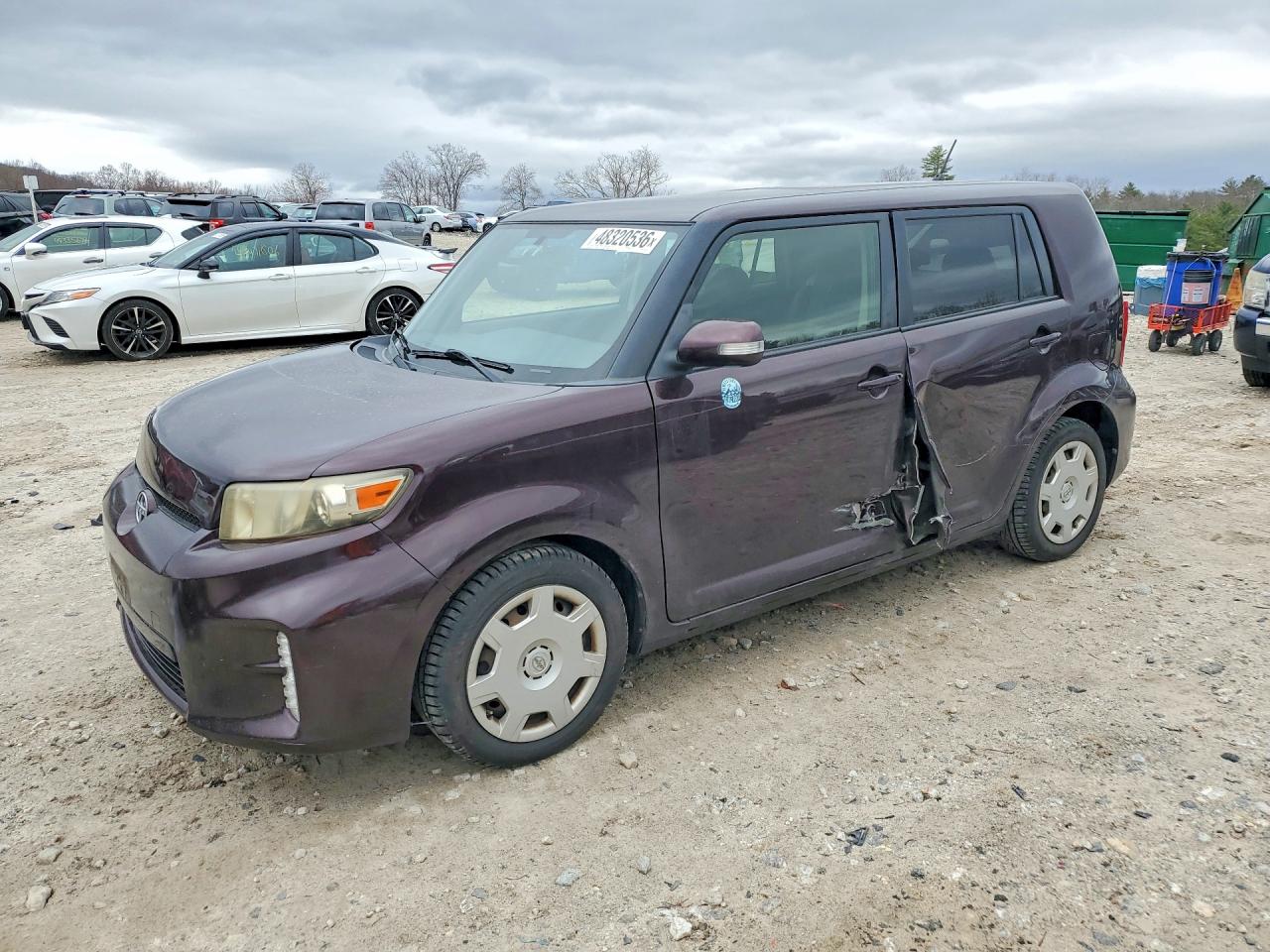 2013 Scion xB, VIN JTLZE4FE7DJ033469 — Бок