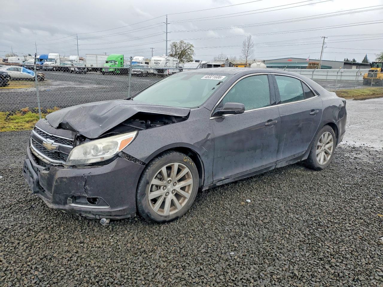 2013 Chevrolet Malibu LT, VIN 1G11E5SA1DF285215 — Front end