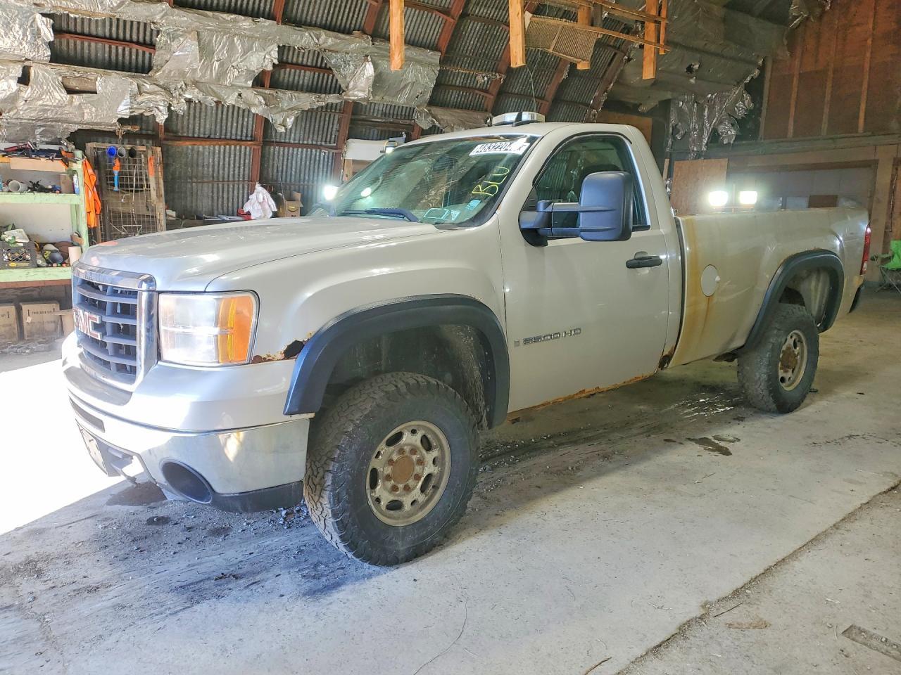 2008 GMC Sierra 3500, VIN 1GTHK34KX8E132952 — Normal wear