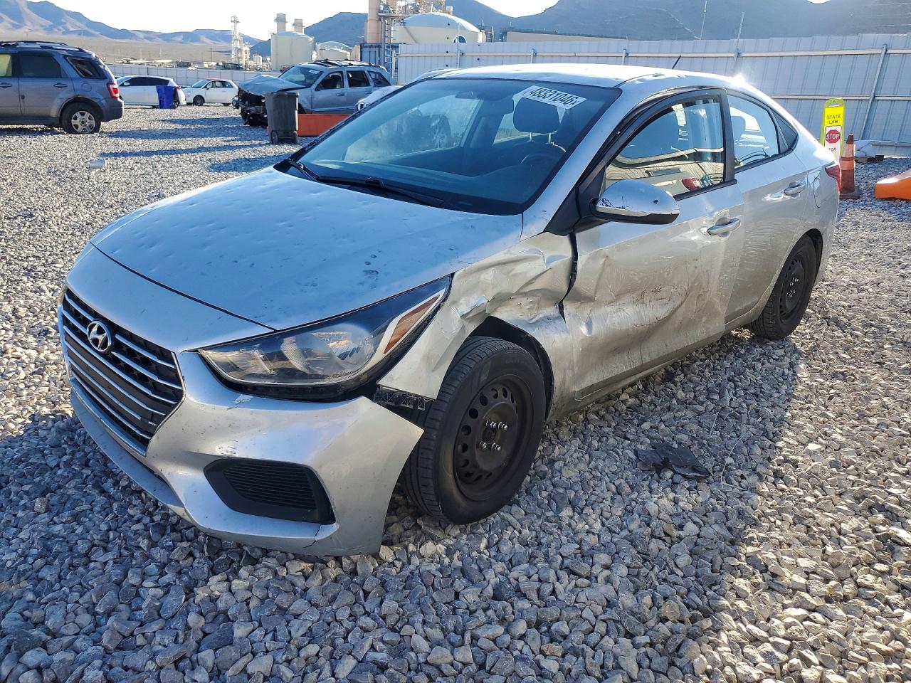 2020 Hyundai Accent SE, VIN 3KPC24A67LE110119 — Front end
