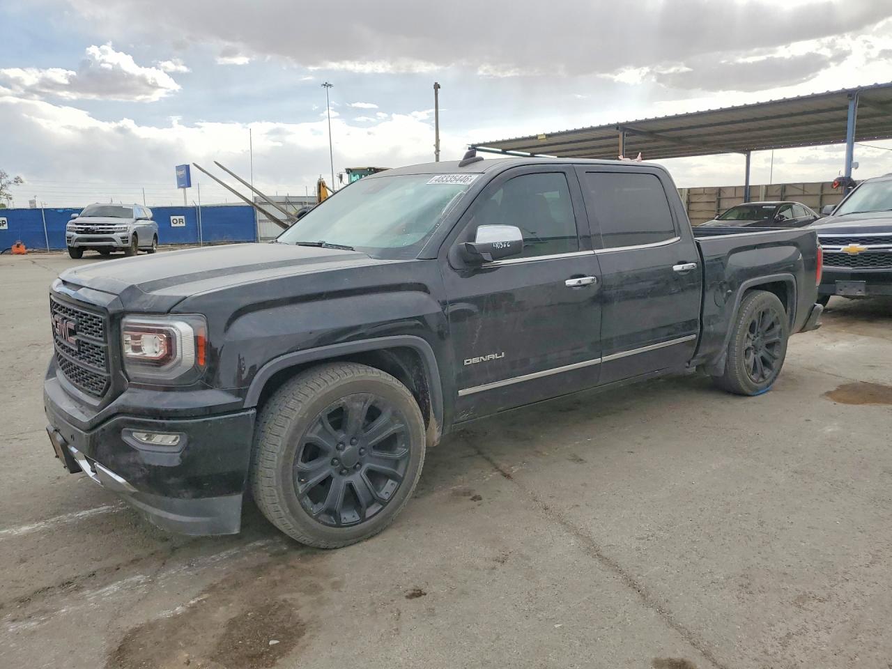 2018 GMC Sierra 1500 Denali, VIN 3GTP1PEC3JG430366 — Minor dents and scratches