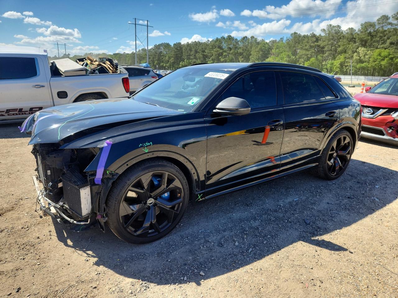 2022 Audi RS Q8, VIN WU1ARBF16ND013246 — Front end