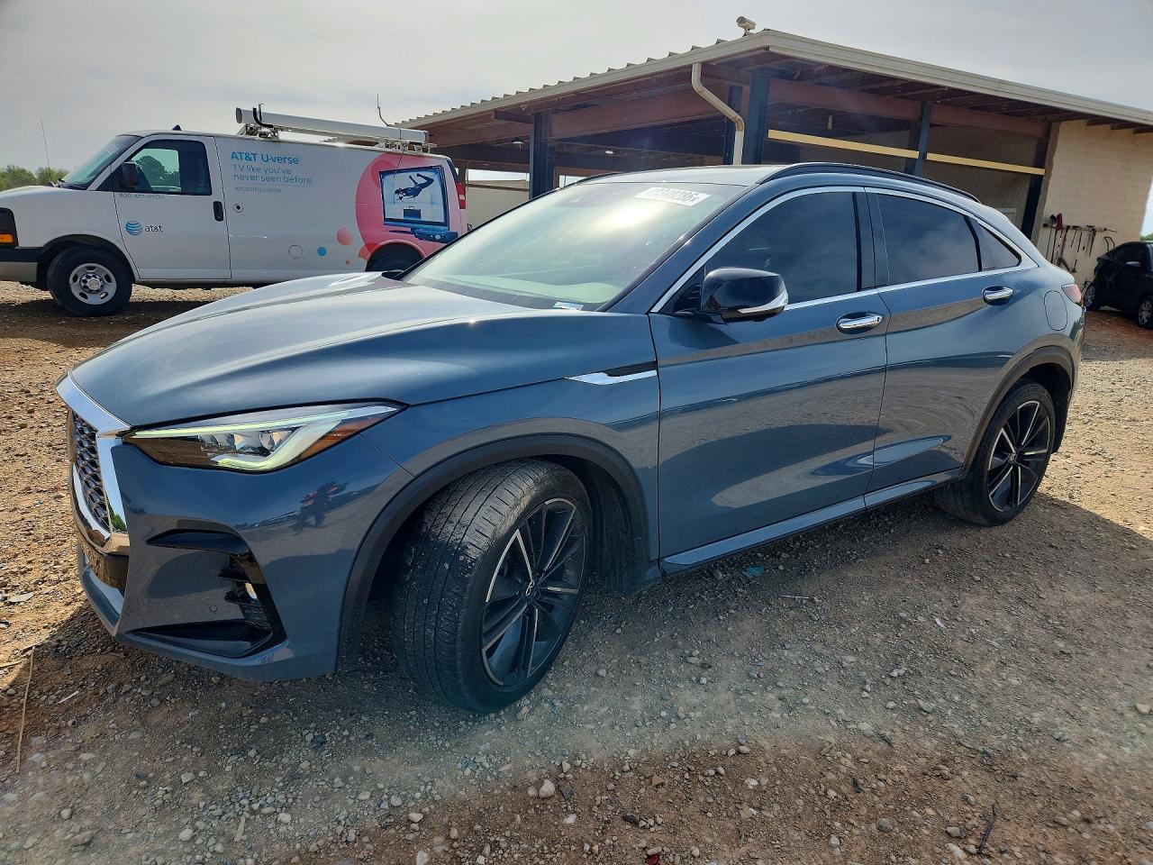 2023 Infiniti QX55 Sensory, VIN 3PCAJ5LR1PF103528 — Front end