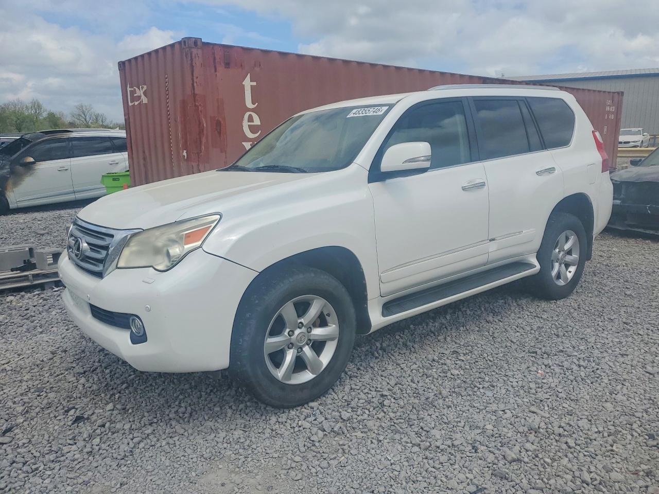 2011 Lexus GX 460 Premium, VIN JTJJM7FX0B5028941 — Minor dents and scratches