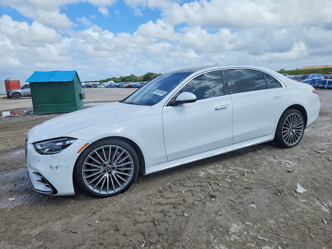 2024 Mercedes-Benz S 580, VIN W1K6G7GB6RA271843 — Side
