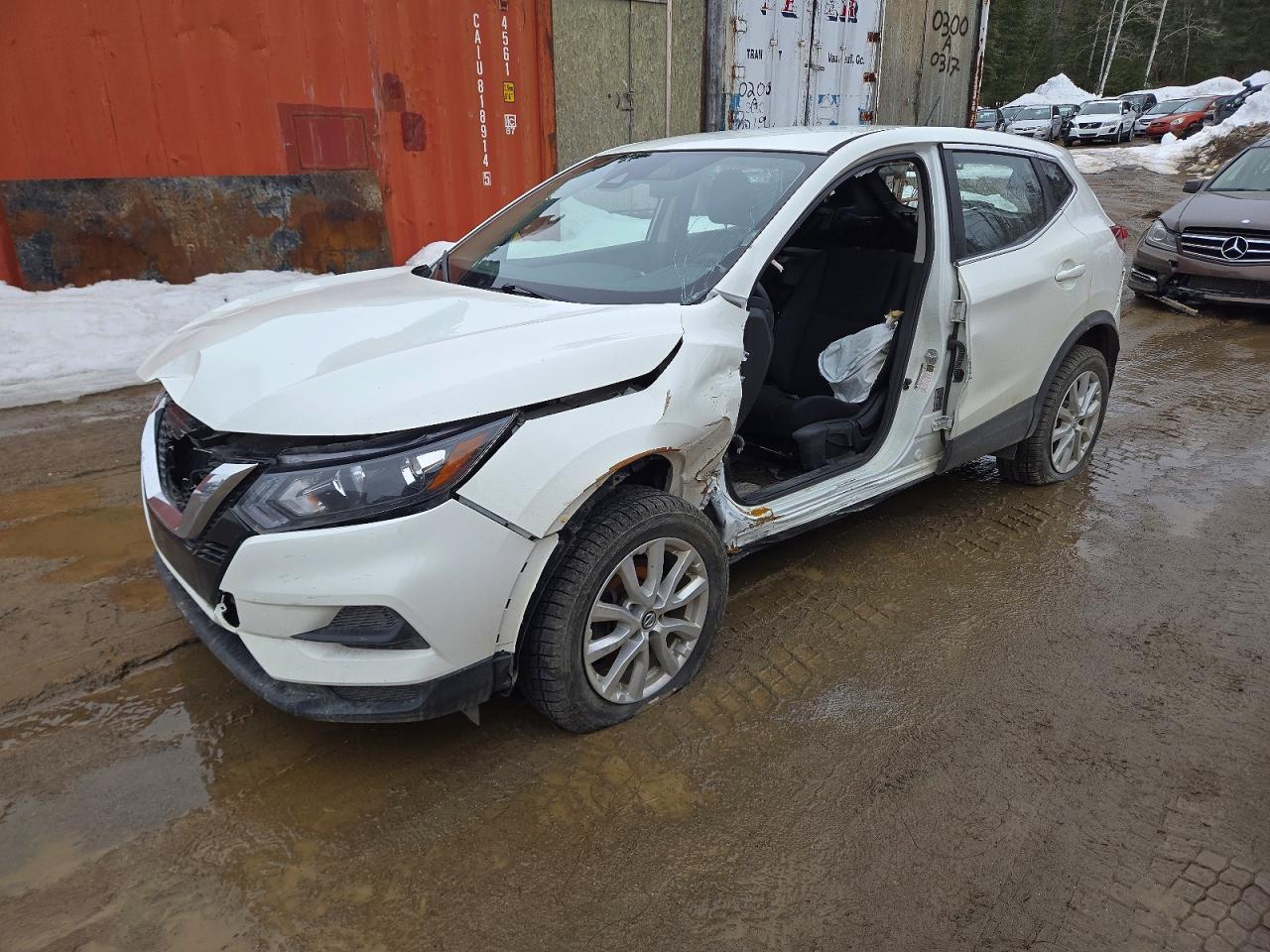 2020 Nissan Rogue S, VIN JN1BJ1CW4LW394778 — Side