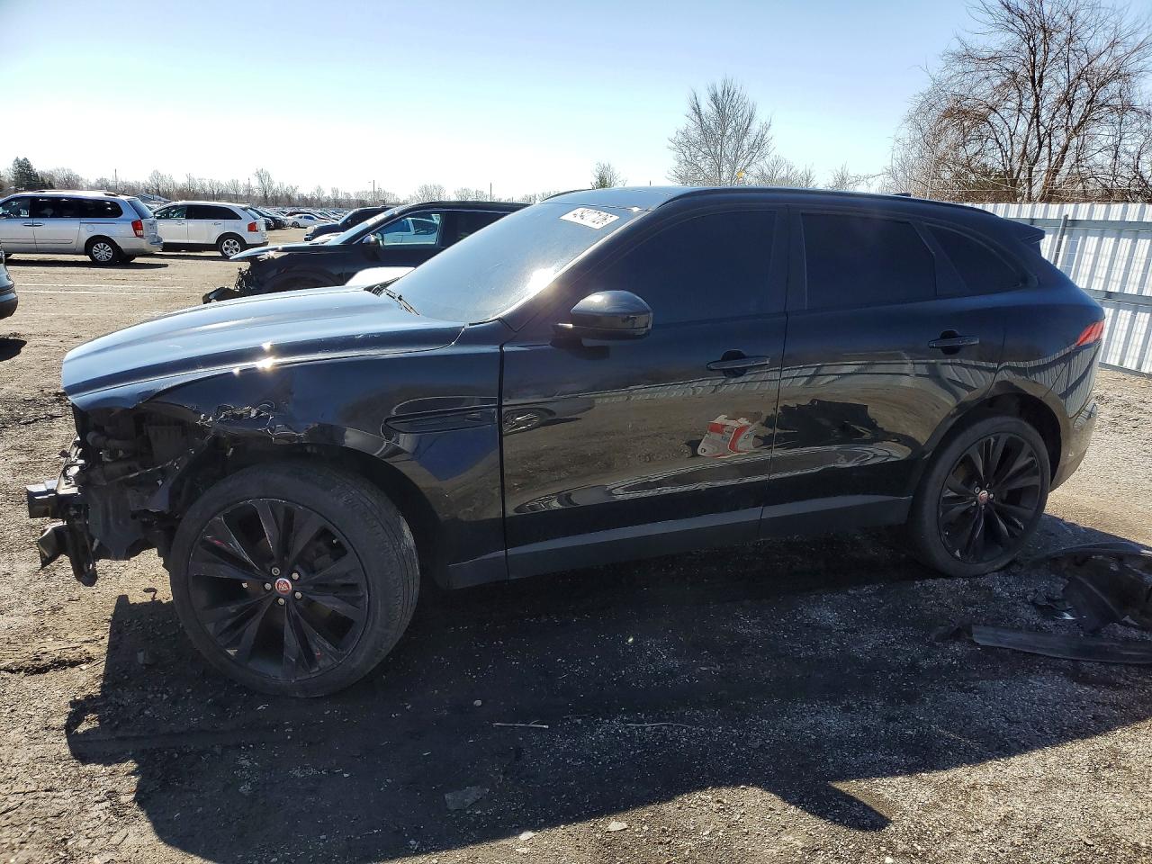 2018 Jaguar F-Pace 20d Prestige, VIN SADCK2FN4JA251643 — Undercarriage