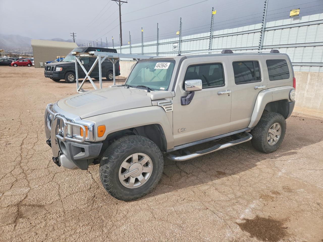 2008 Hummer H3 Luxury, VIN 5GTEN43E188196400 — Minor dents and scratches