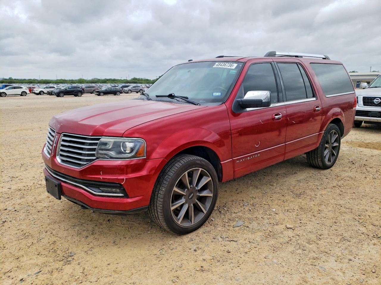 2016 Lincoln Navigator Reserve, VIN 5LMJJ3KT0GEL00573 — Undercarriage