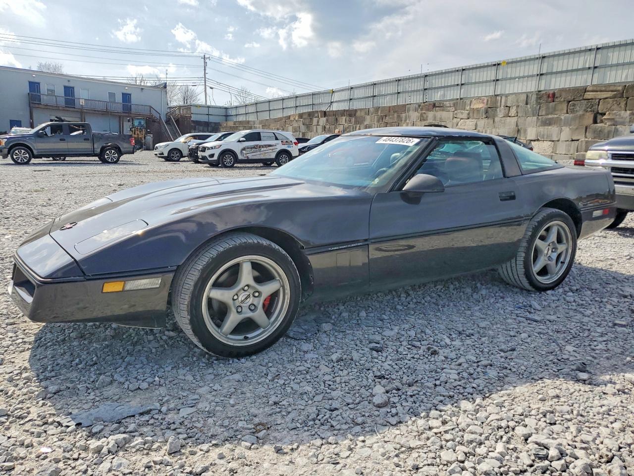 1989 Chevrolet Corvette, VIN 1G1YY2189K5112838 — Minor dents and scratches