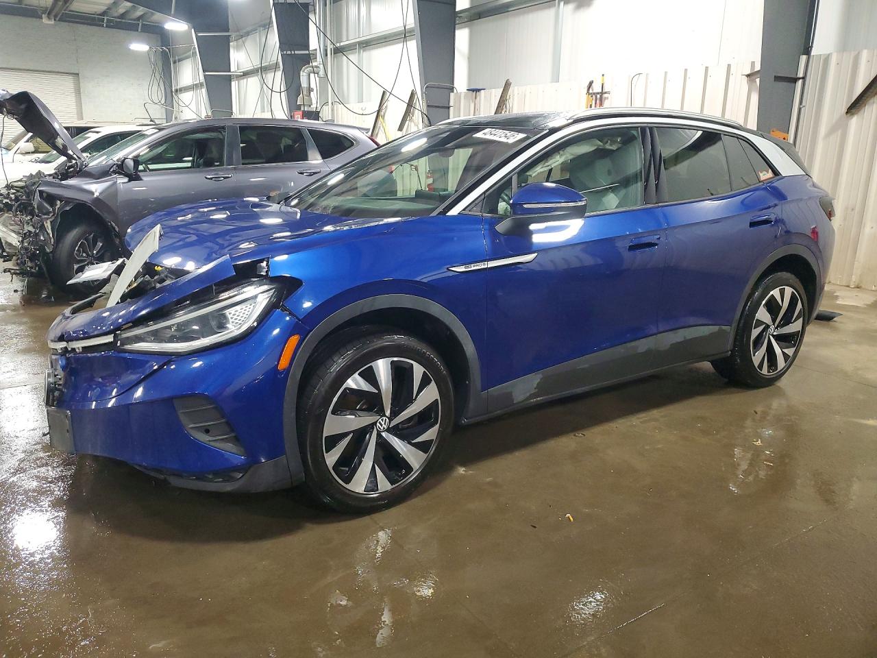 2021 Volkswagen ID.4 Pro S, VIN WVGUNPE27MP061957 — Front end