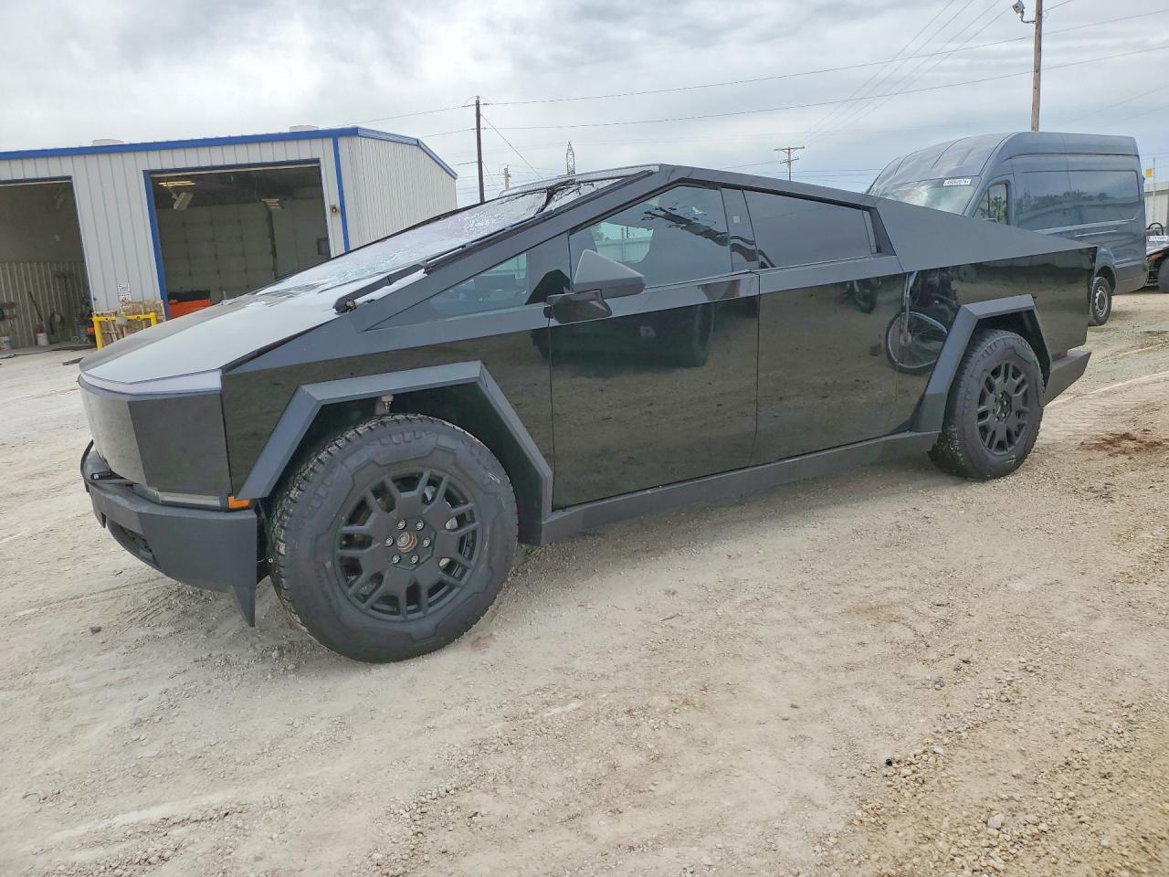 2024 Tesla Cybertruck Cyberbeast, VIN 7G2CEHEEXRA025241 — Rollover