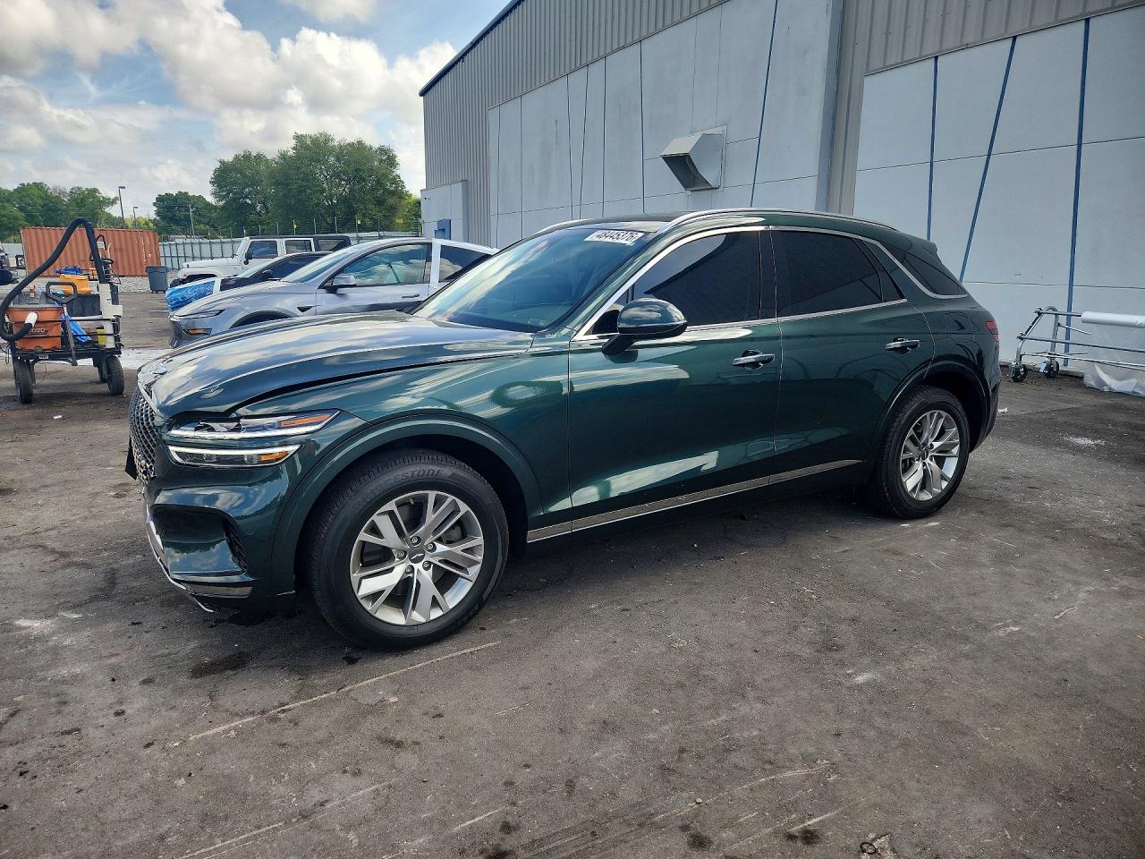2022 Genesis GV70 2.5T, VIN KMUMADTB0NU061297 — Front end