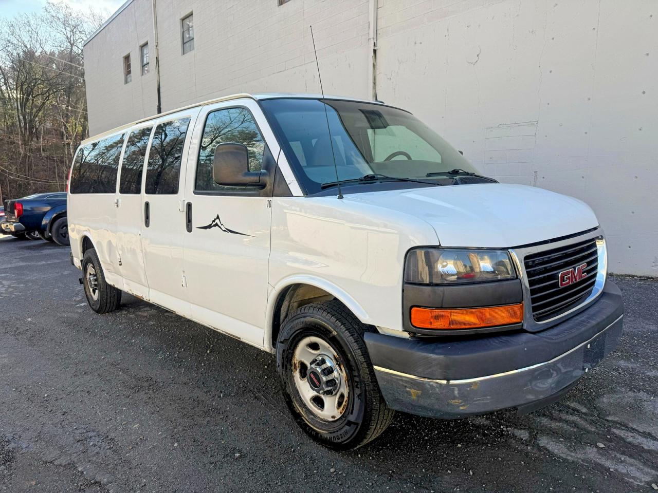 2015 GMC Savana LT, VIN 1GJZ71FGXF1193850 — Normal wear