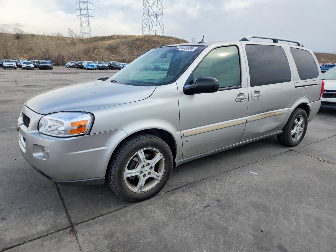2006 Chevrolet Uplander 3LT, VIN 1GNDV33176D212136 — Rear end