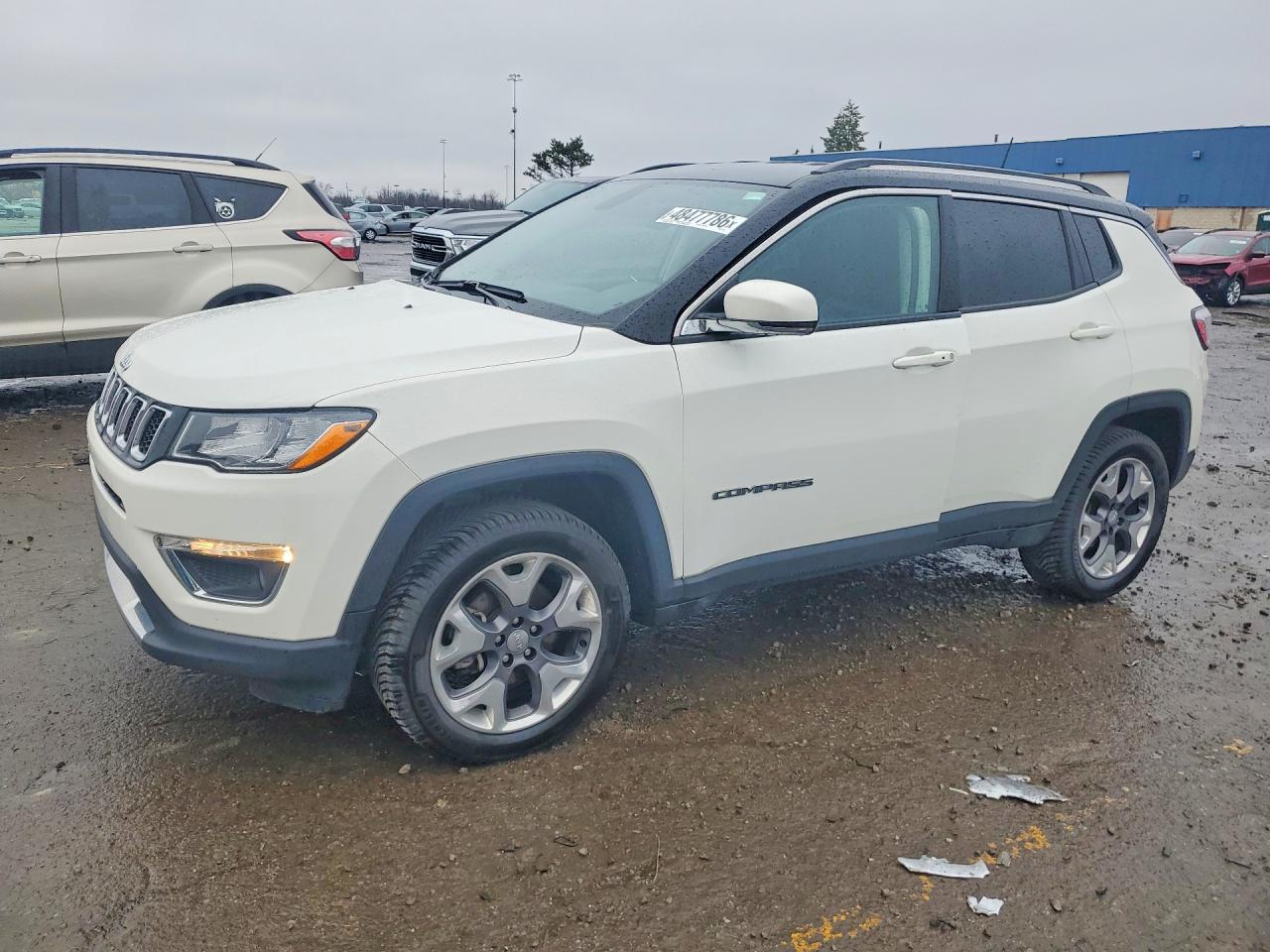 2020 Jeep Compass Limited, VIN 3C4NJDCBXLT221779 — Rear end