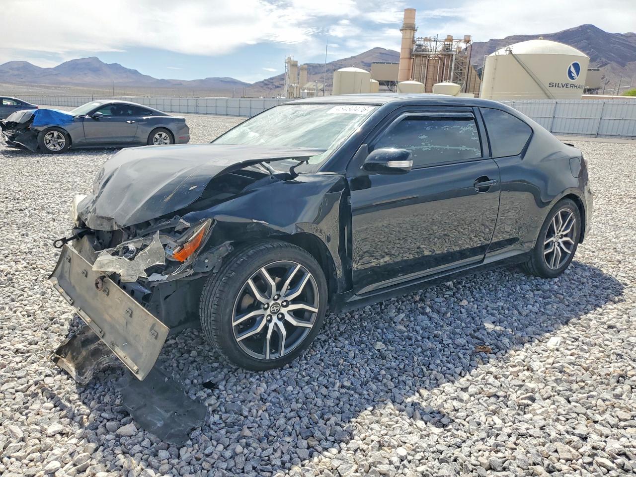 2014 Scion tC, VIN JTKJF5C70E3073053 — Front end