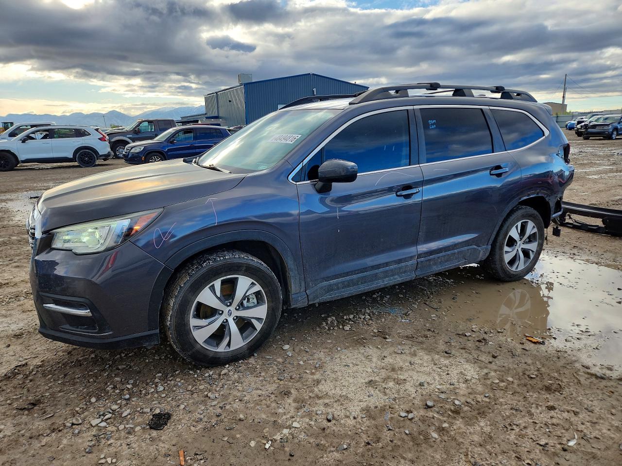2021 Subaru Ascent Premium, VIN 4S4WMACDXM3450533 — Rear end
