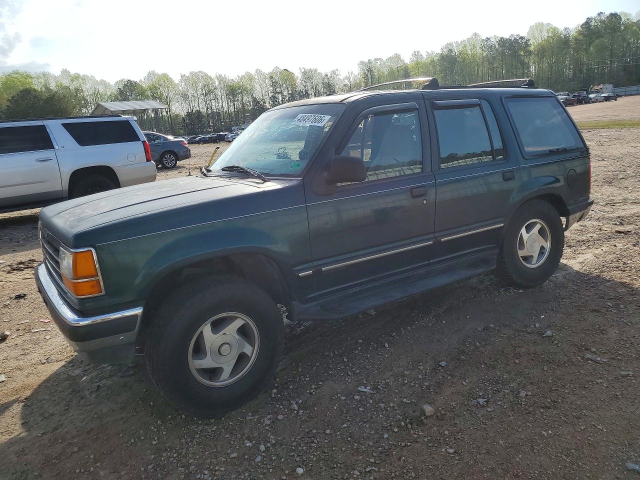 1994 Ford Explorer Eddie Bauer, VIN 1FMDU34X8RUA80597 — Rear end