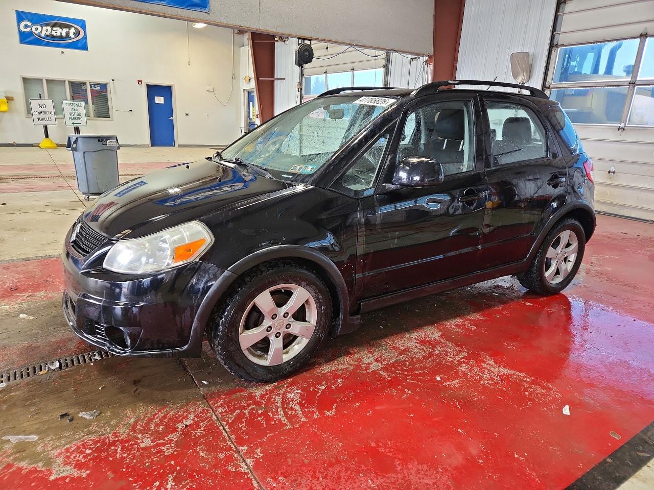 2012 Suzuki SX4 Crossover, VIN JS2YB5A32C6307728 — Side