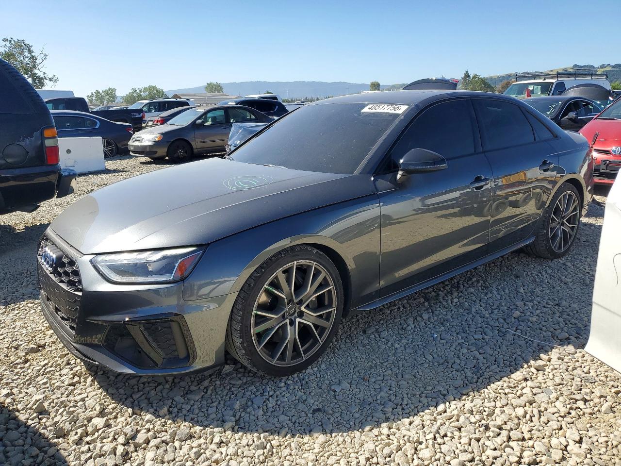 2020 Audi S4 Premium Plus, VIN WAUB4AF45LA061448 — Бок
