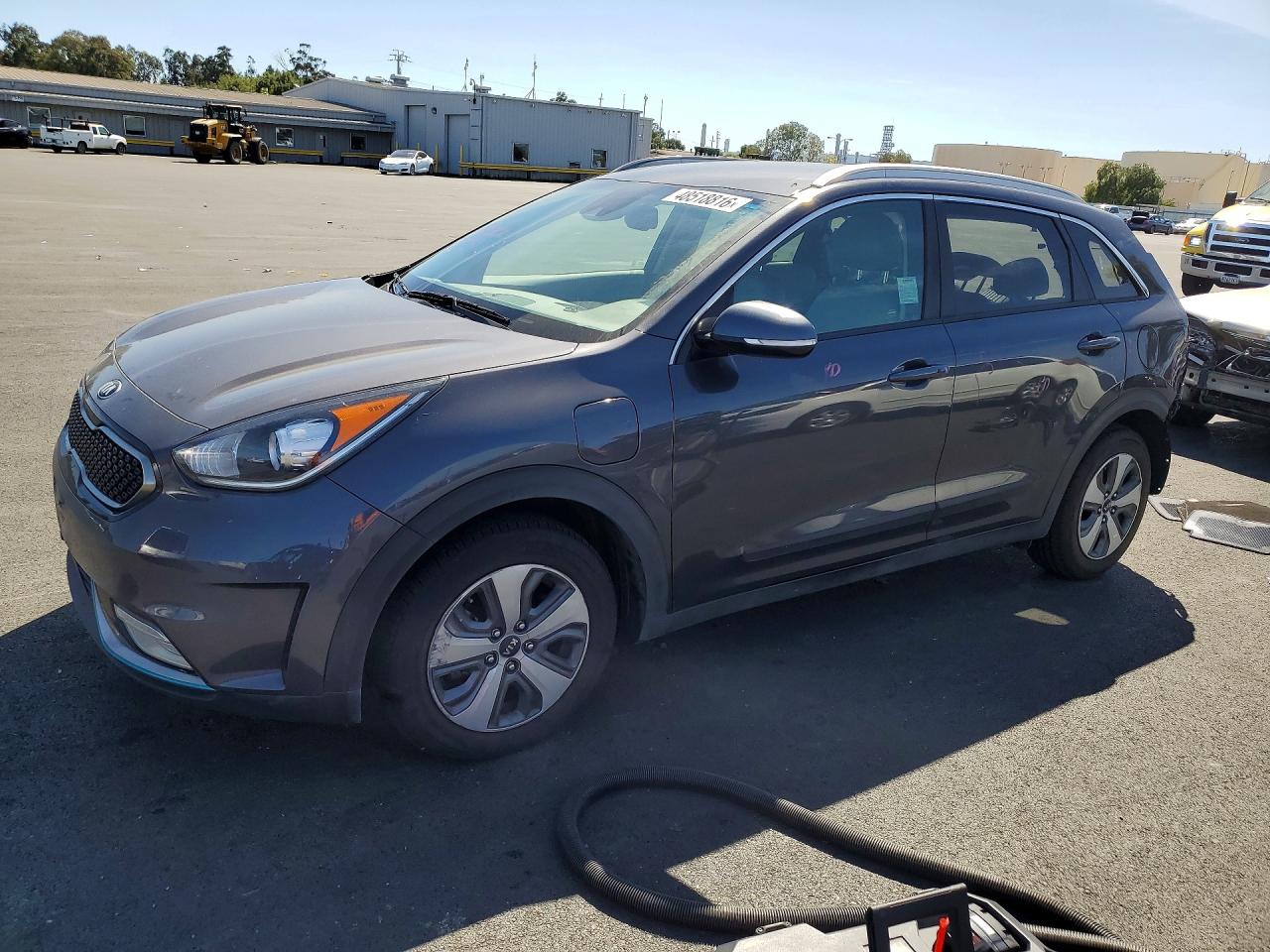 2019 Kia Niro EX, VIN KNDCD3LD8K5331853 — Rear end