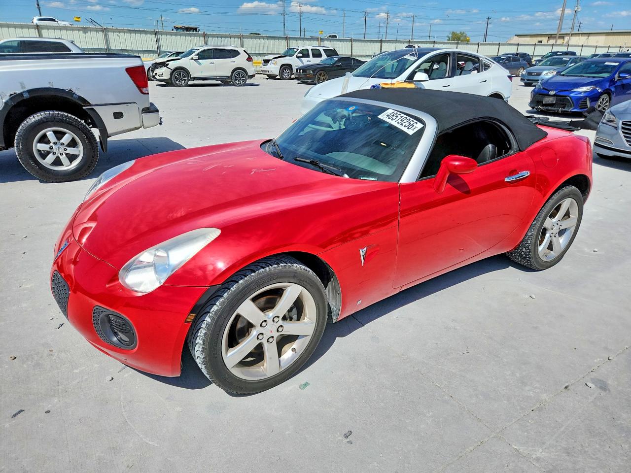 2007 Pontiac Solstice GXP, VIN 1G2MG35X97Y131223 — Front end