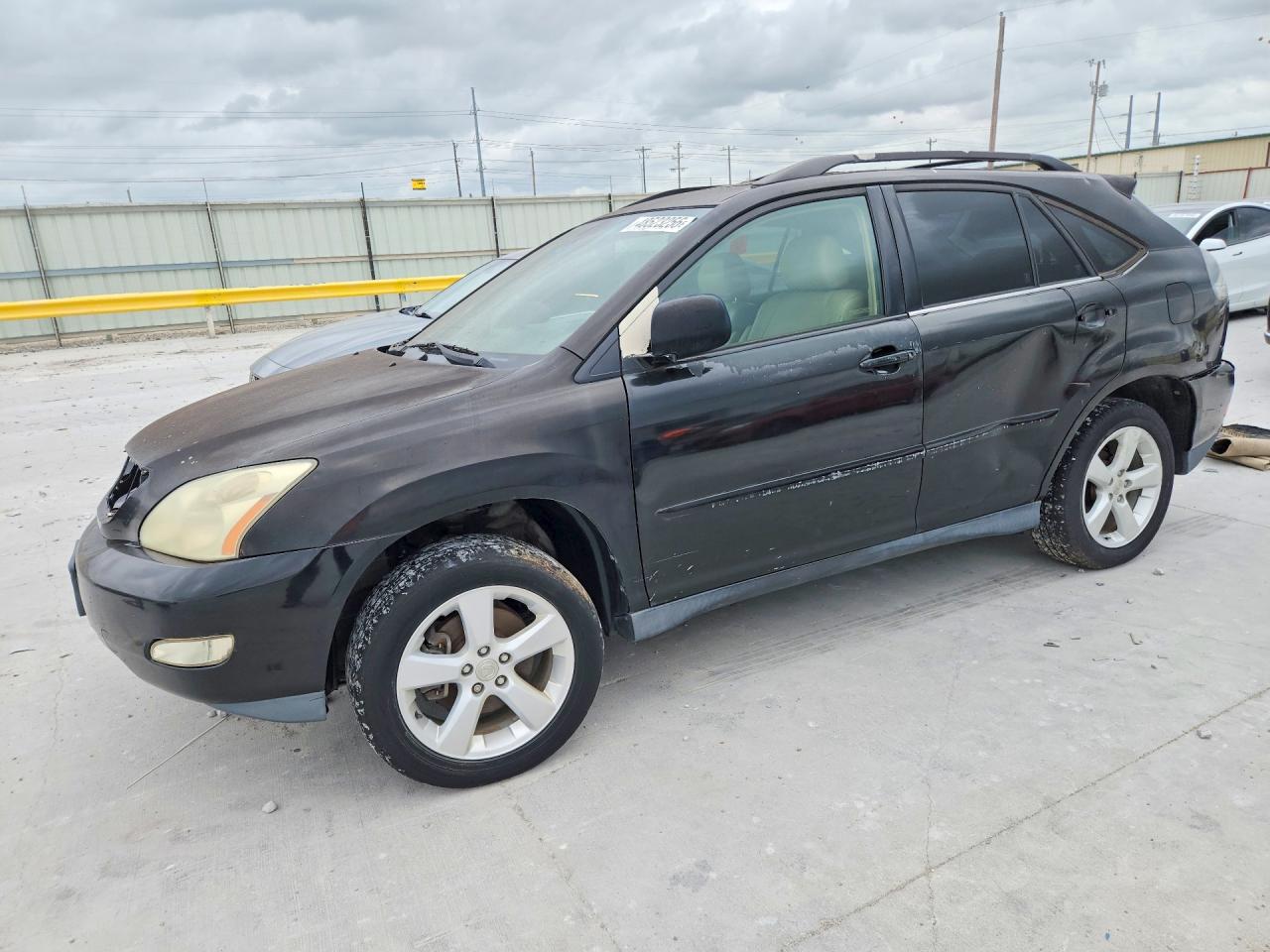 2004 Lexus RX 330, VIN JTJGA31U340016193 — Side