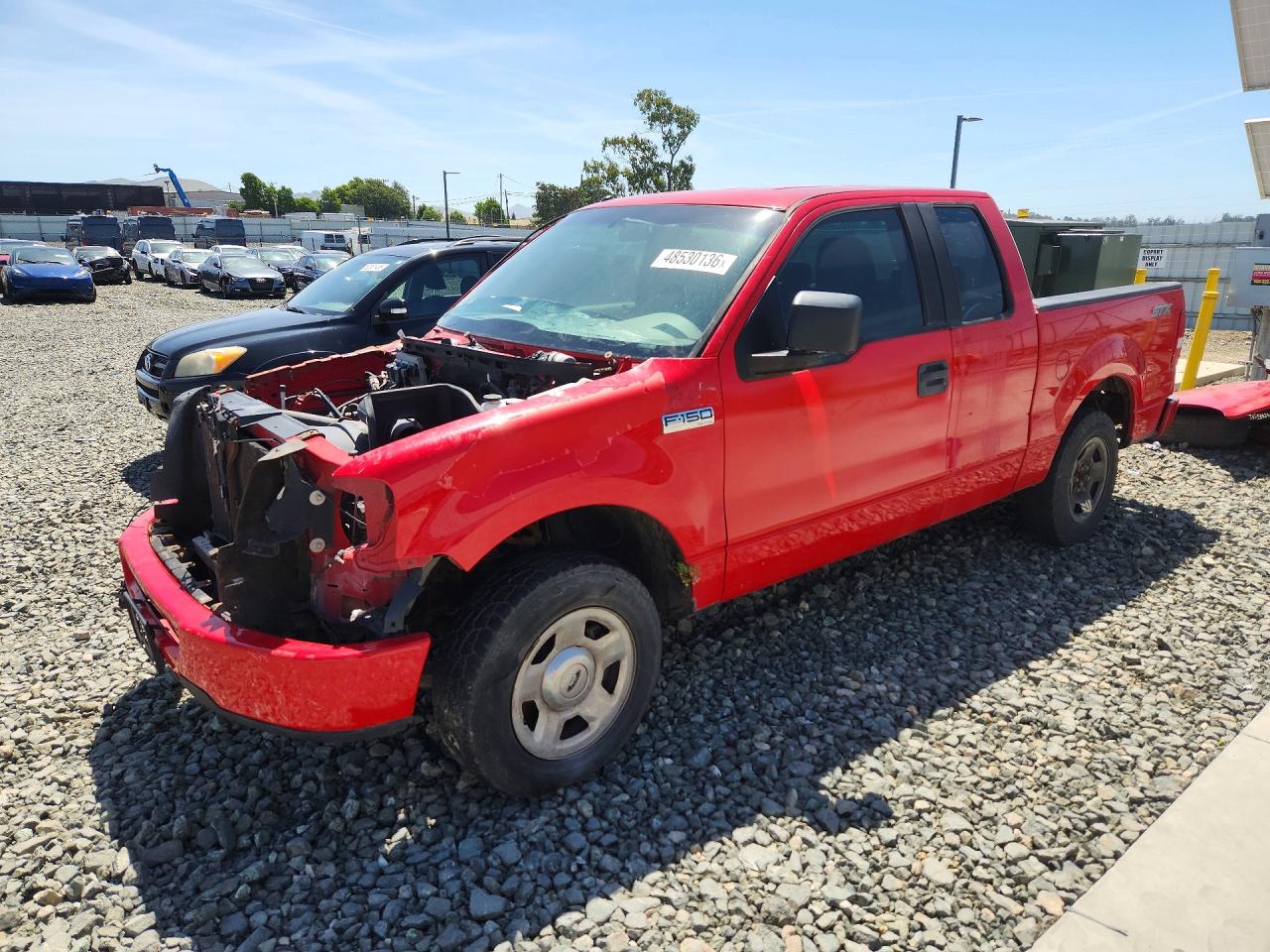 2008 Ford F-150 STX, VIN 1FTRX12W98FC03052 — Перед