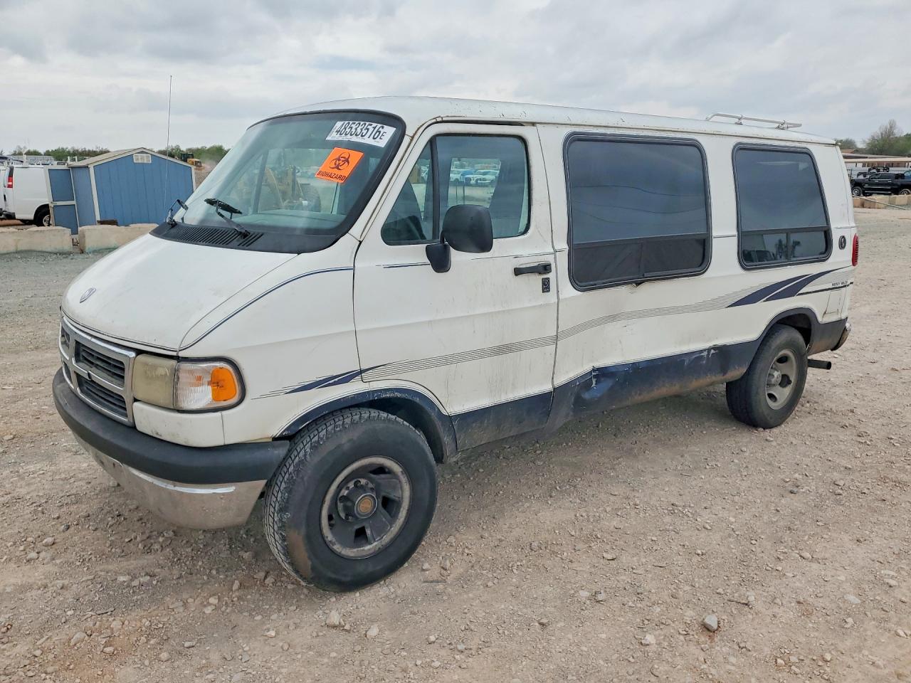 1997 Dodge Cargo, VIN 2B6HB21Y7VK602935 — Side