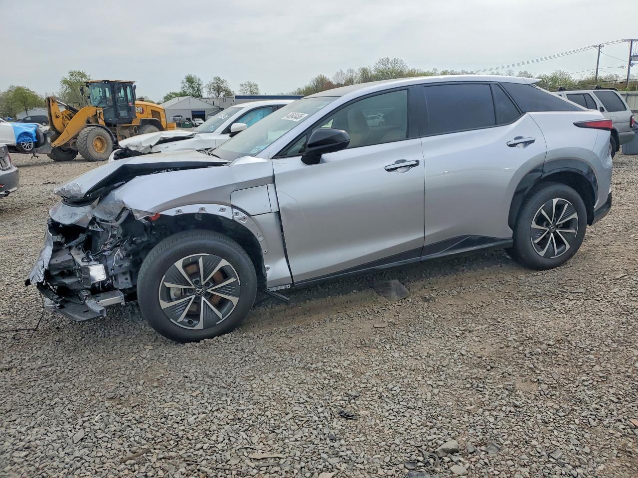 2025 Lexus RZ 450e Premium, VIN JTJAAAAB6SA031223 — Front end