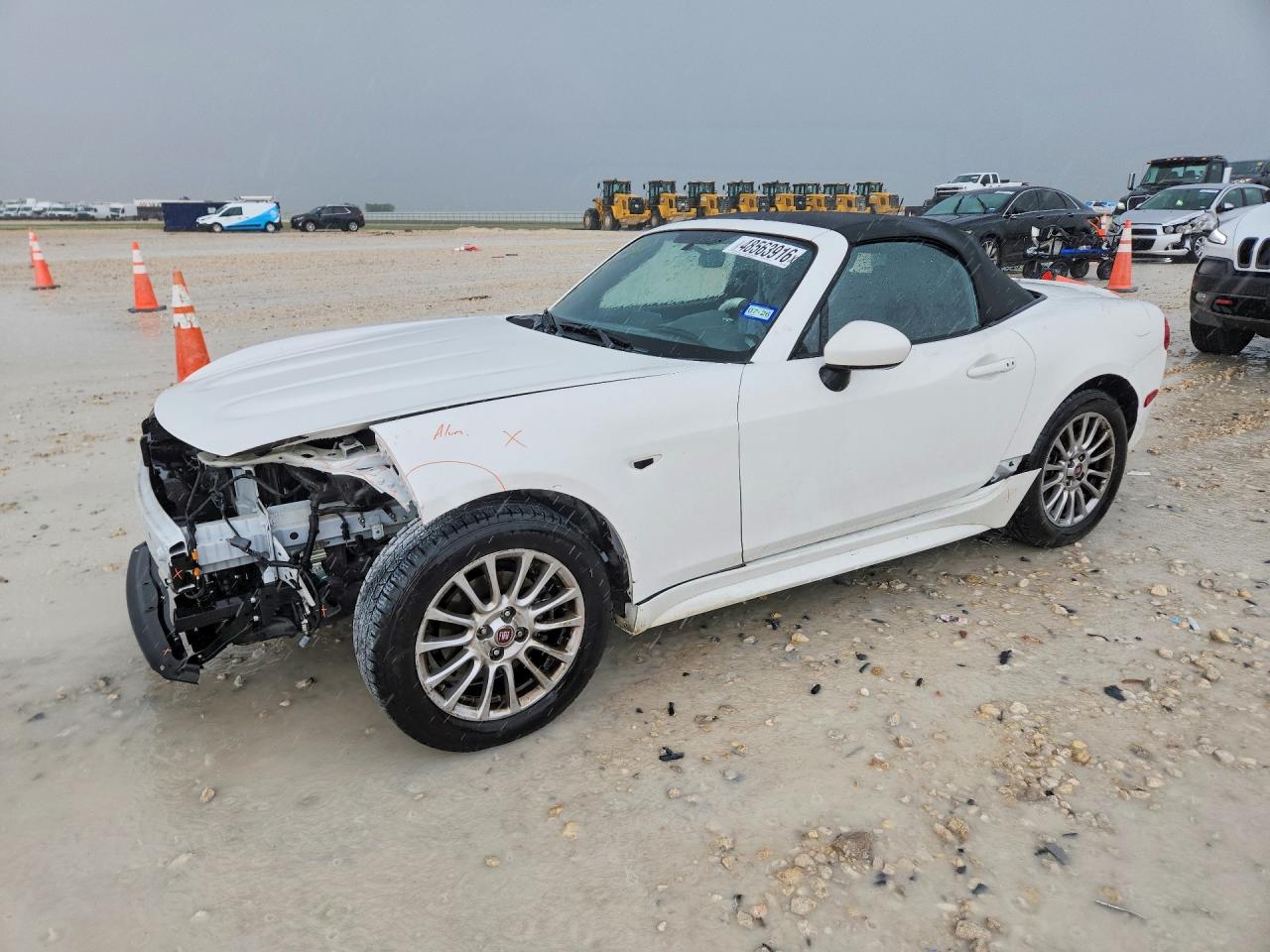 2020 FIAT 124 Spider Abarth, VIN JC1NFAEK3L0145460 — Front end