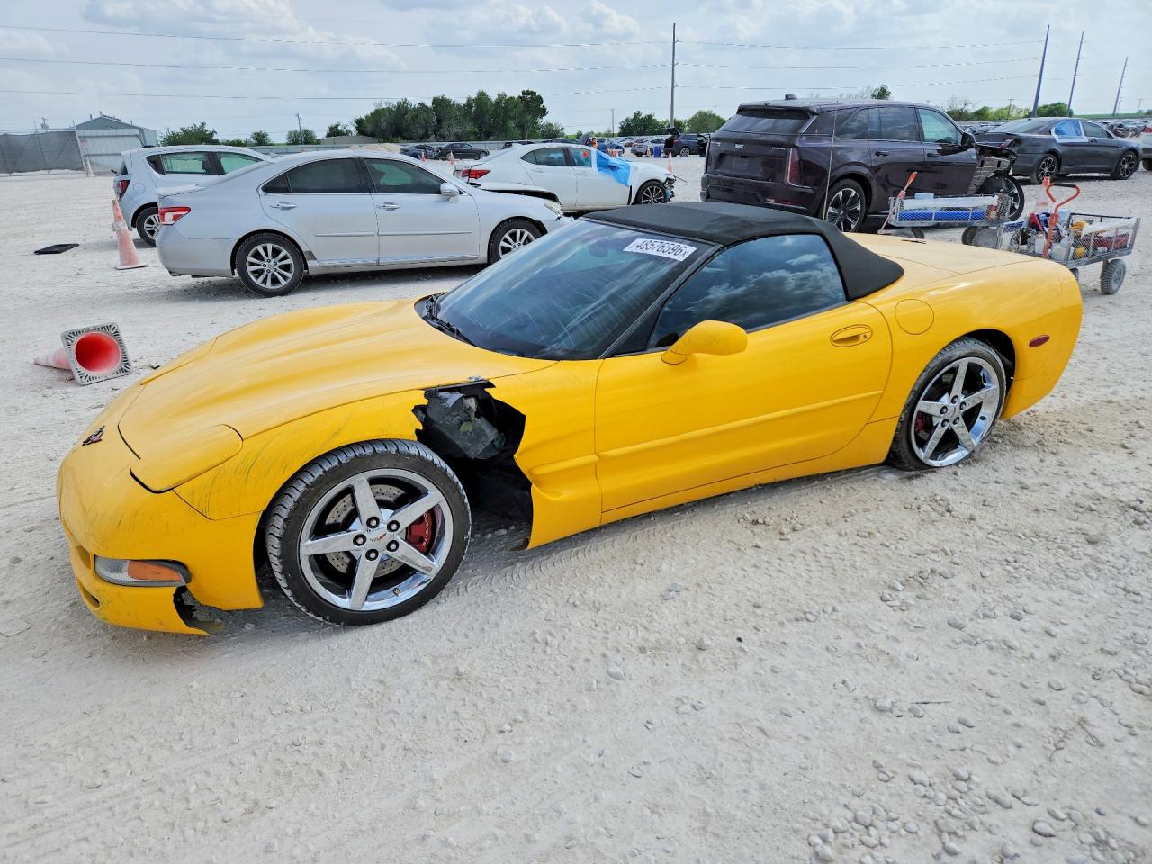 2002 Chevrolet Corvette, VIN 1G1YY32GX25113539 — Front end