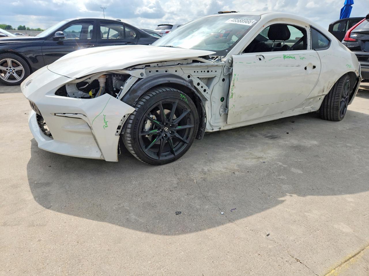 2024 Toyota 86 Premium, VIN JF1ZNBE1XR9754723 — Auction photo