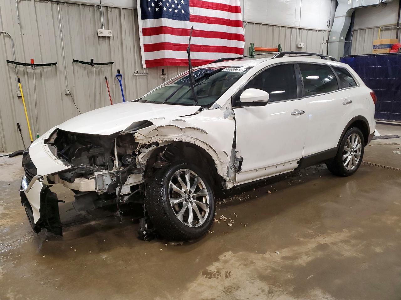 2014 Mazda CX-9 Grand Touring, VIN JM3TB3DA2E0436259 — Front end