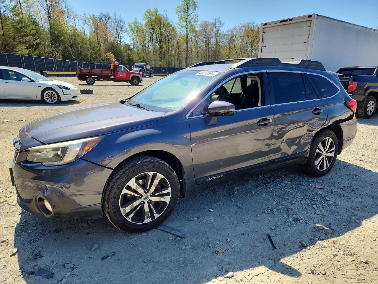 2018 Subaru Outback Limited, VIN 4S4BSANC9J3334289 — Side