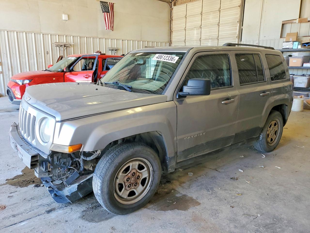 2017 Jeep Patriot Sport, VIN 1C4NJPBAXHD150543 — Front end