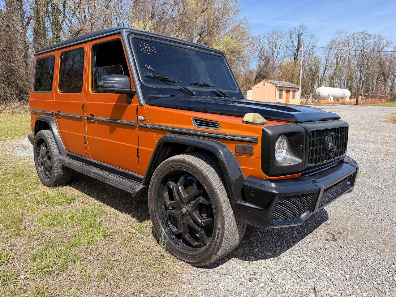 2002 Mercedes-Benz G 500, VIN WDCYR49E32X128378 — Normal wear
