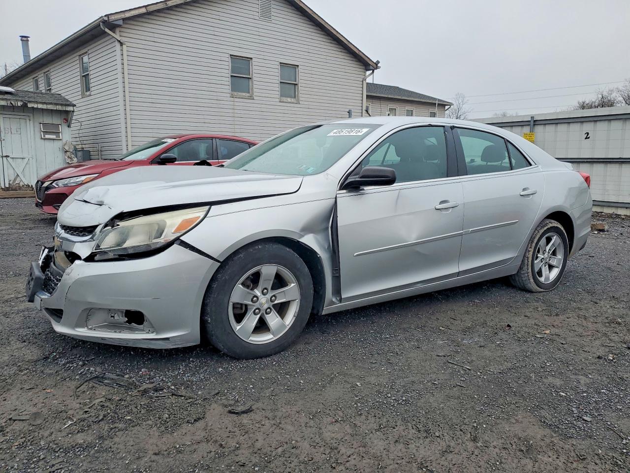 2015 Chevrolet Malibu LS, VIN 1G11B5SL2FU107788 — Front end