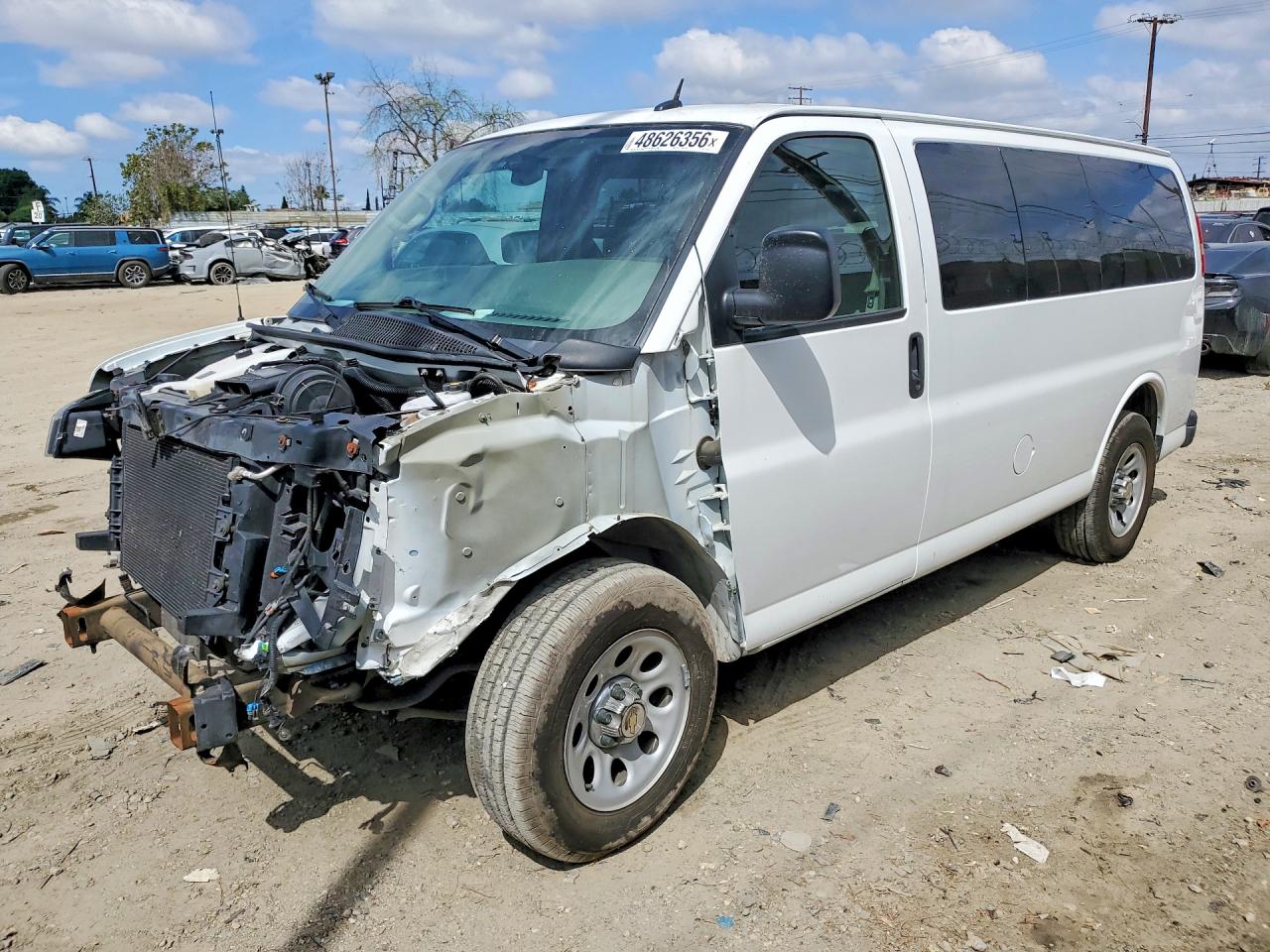 2012 Chevrolet Express Passenger 1LT, VIN 1GNSGCF42C1130285 — Front end