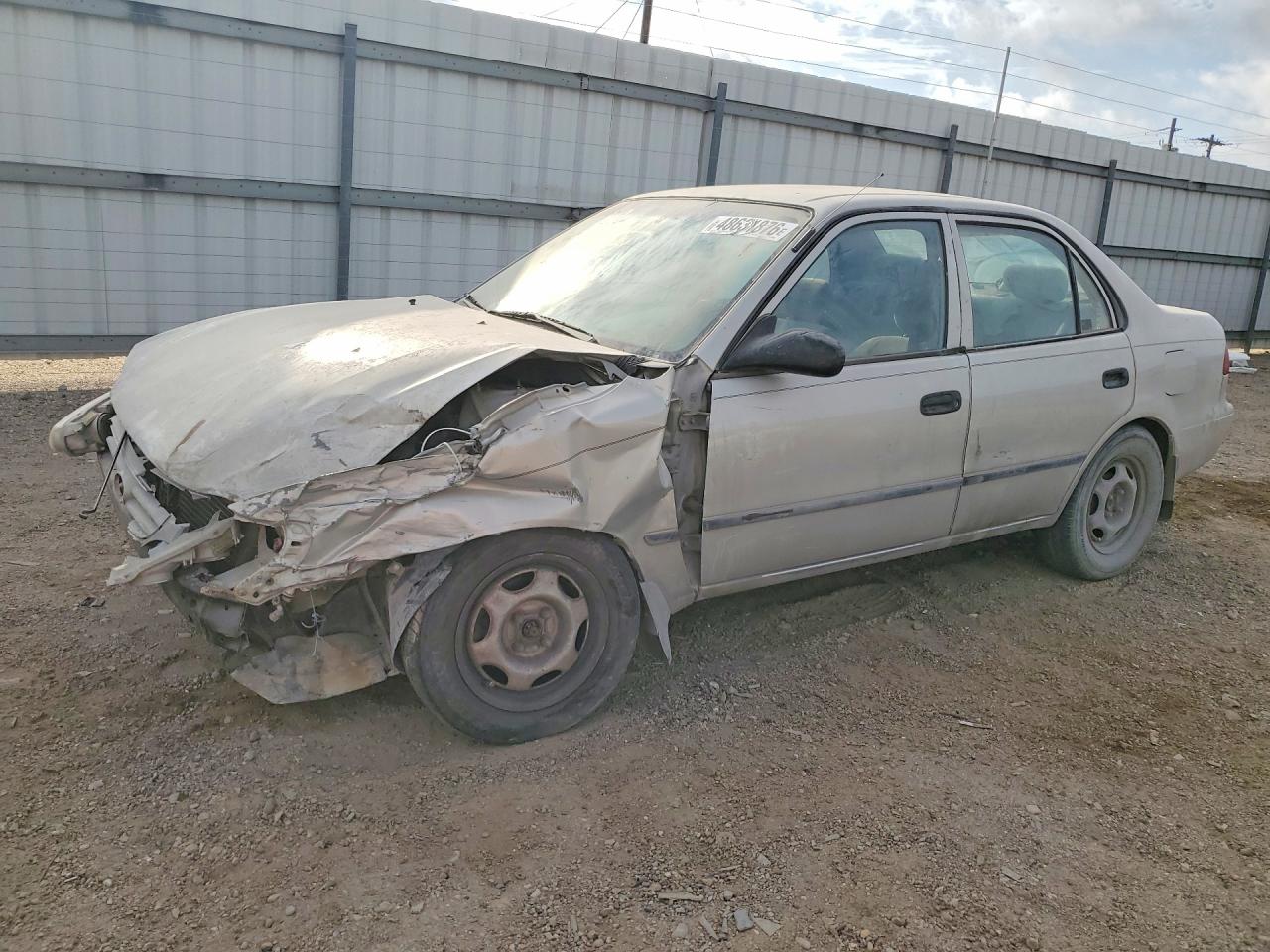 2002 Toyota Corolla LE, VIN 1NXBR12E12Z606038 — Front end