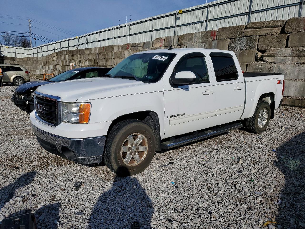 2008 GMC Sierra 1500 SLT, VIN 2GTEK13M181134827 — Frame damage