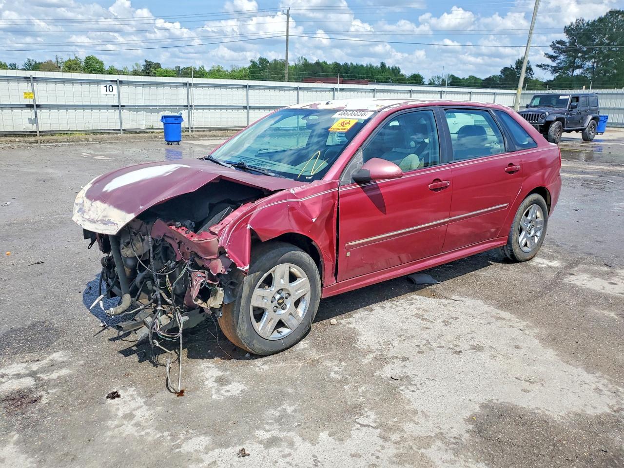 2007 Chevrolet Malibu Maxx LT, VIN 1G1ZT68N17F120536 — Front end