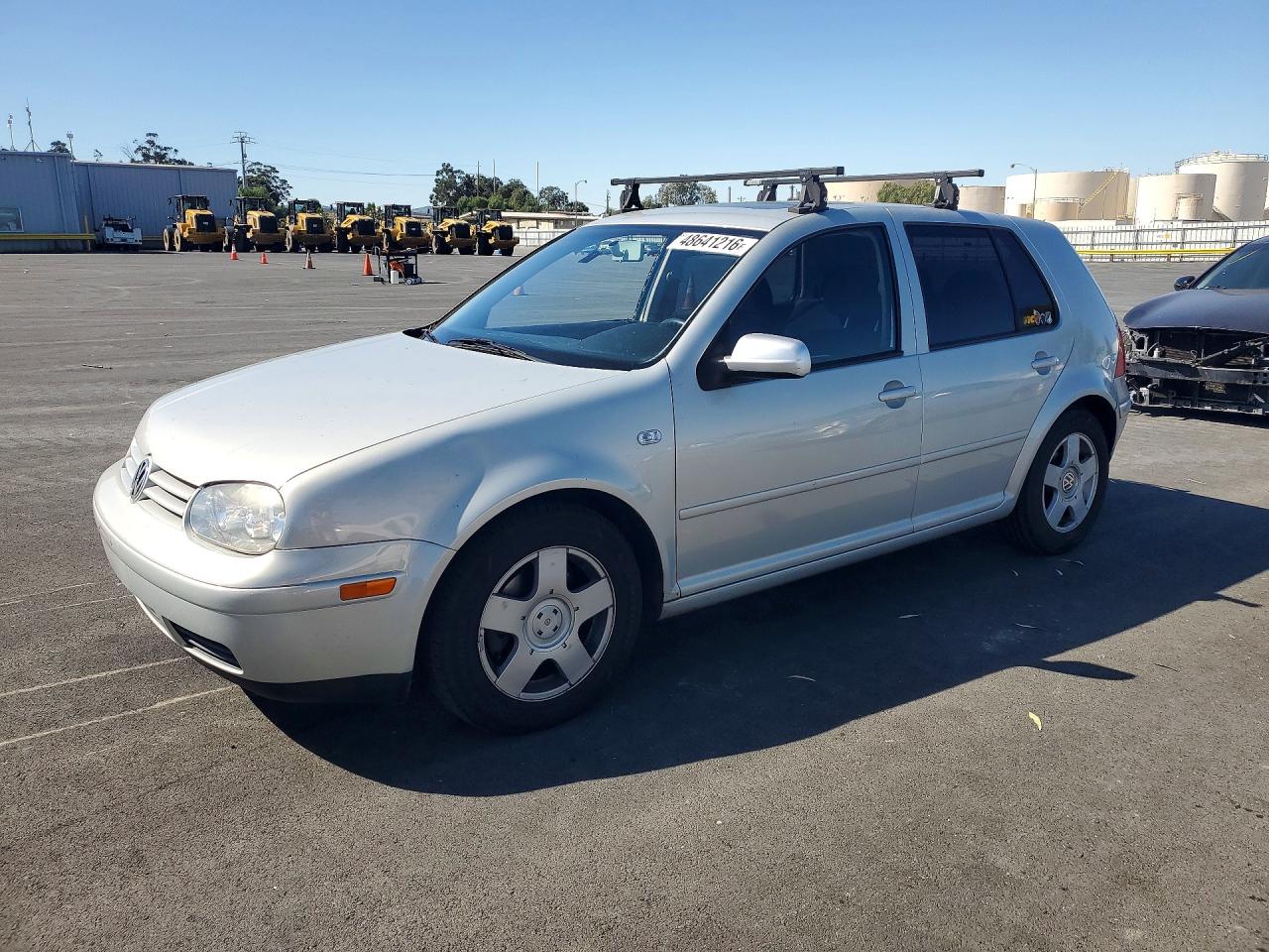 2000 Volkswagen Golf, VIN WVWGC21J2YW370710 — Side